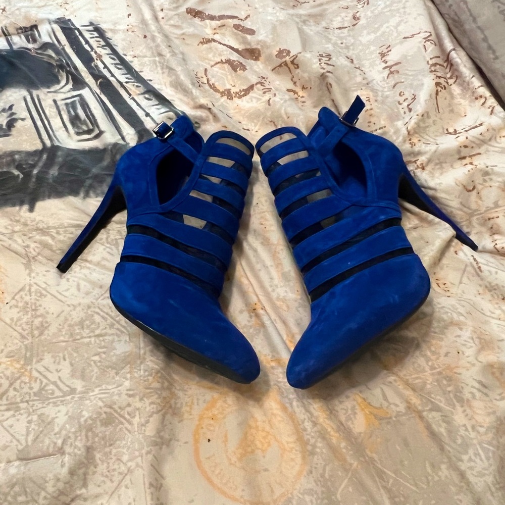 Royal Blue Gianni Bini 4.5 inch heel